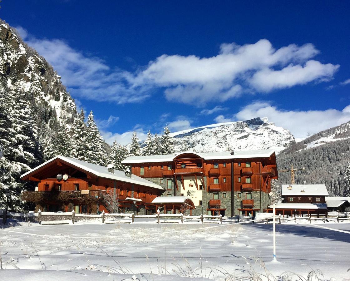 Le Rocher Hotel Champoluc Exterior foto